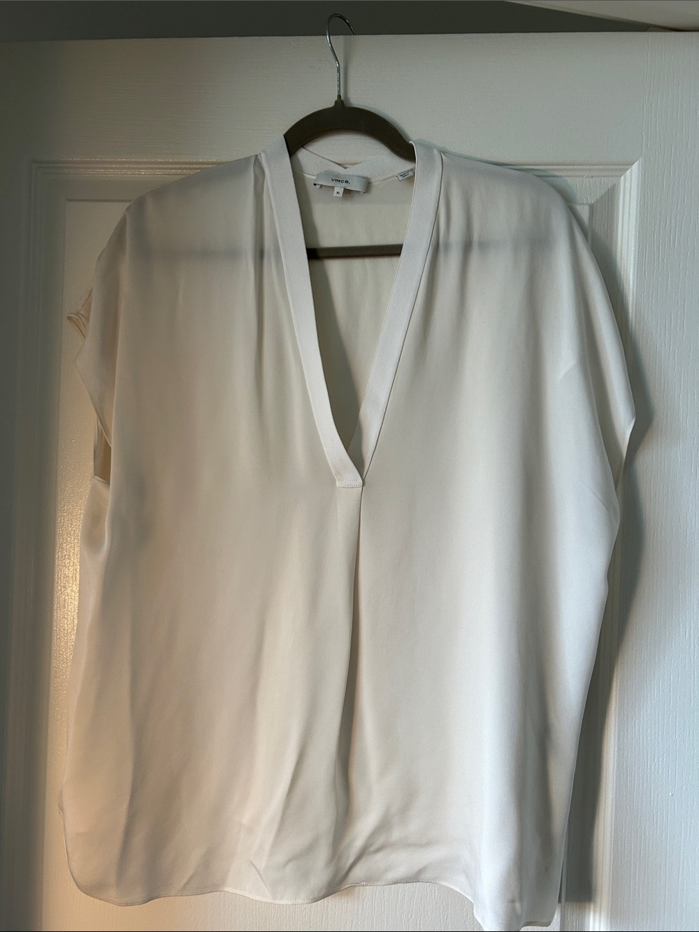 Vince Cream V-Neck Short Sleeve Silk Blouse